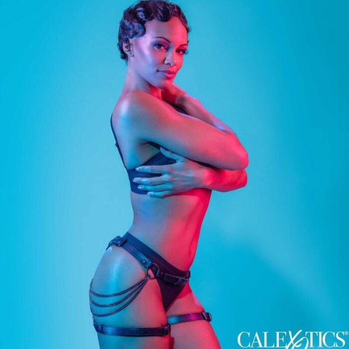 CALEXOTICS – EUPHORIA ARNÊS DE COXA MULTI CADEIA